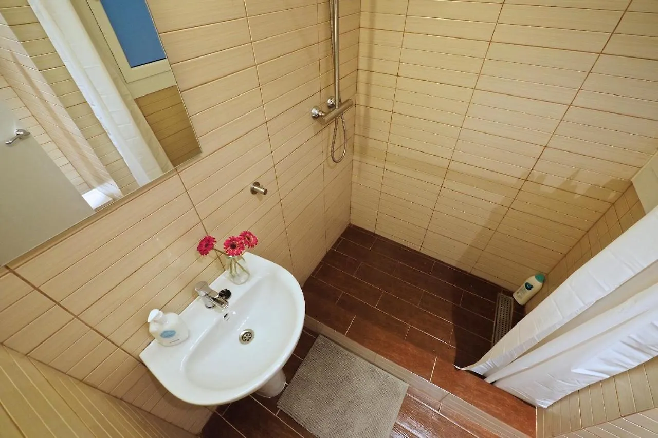 The White Flats Sant Antoni Apartment Barcelona 0*,  Spain