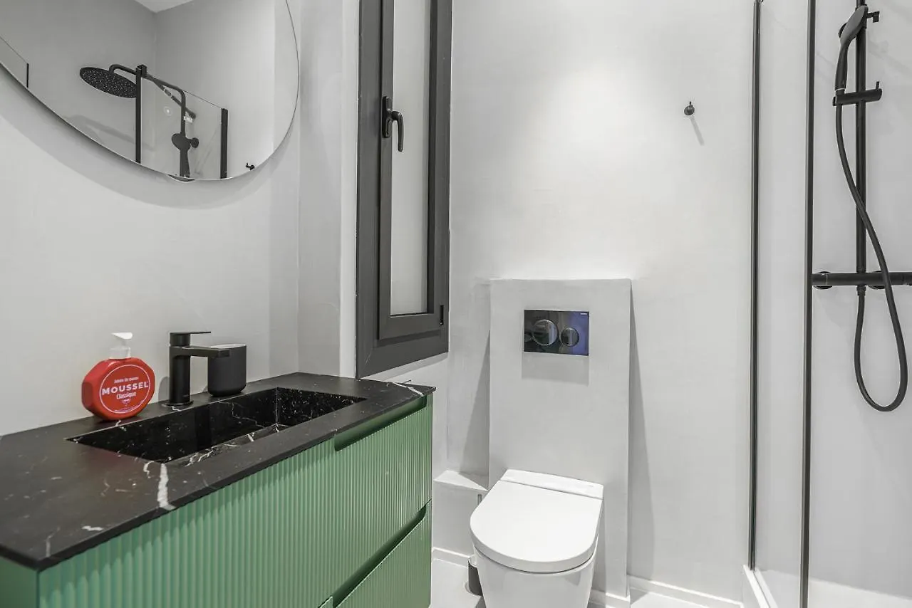 The White Flats Sant Antoni Apartment Barcelona