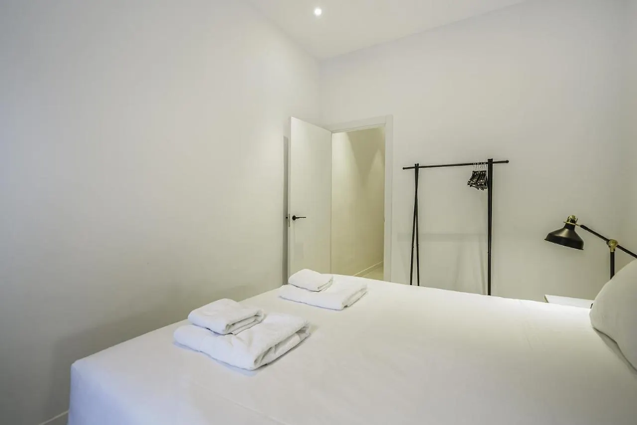 The White Flats Sant Antoni Apartment Barcelona