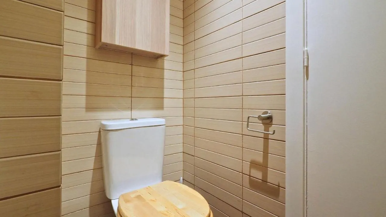 The White Flats Sant Antoni Apartment Barcelona 0*,